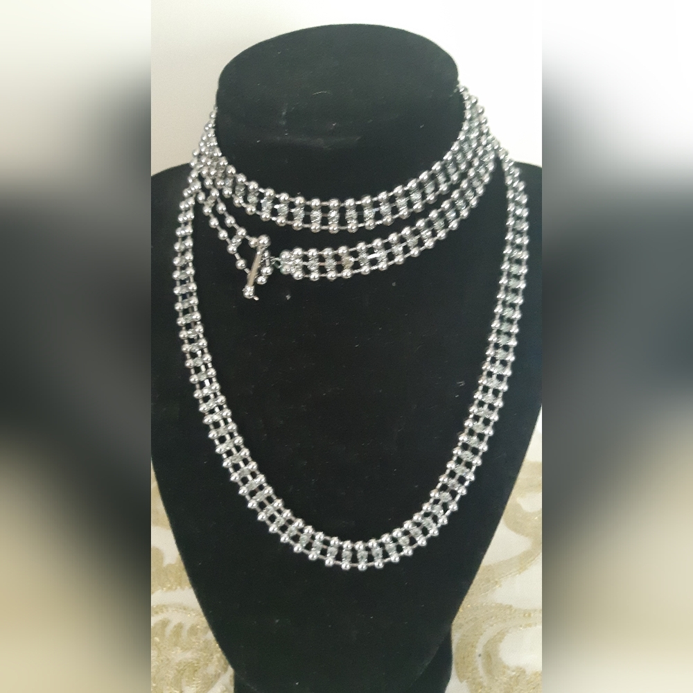 2-in-1  Accessory Piece Elegant Silver Necklace/Belt